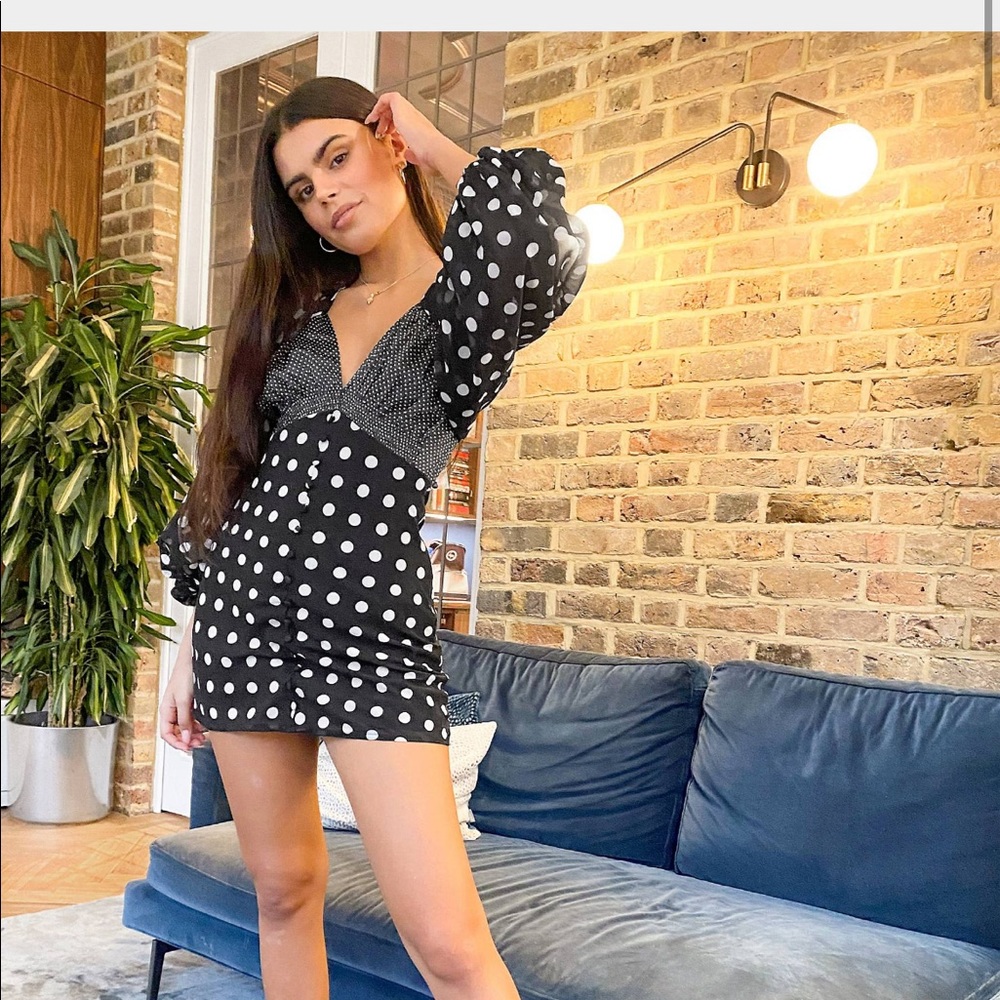 BLACK POLKA DOT ASOS DESIGN MINI DRESS SIZE 2